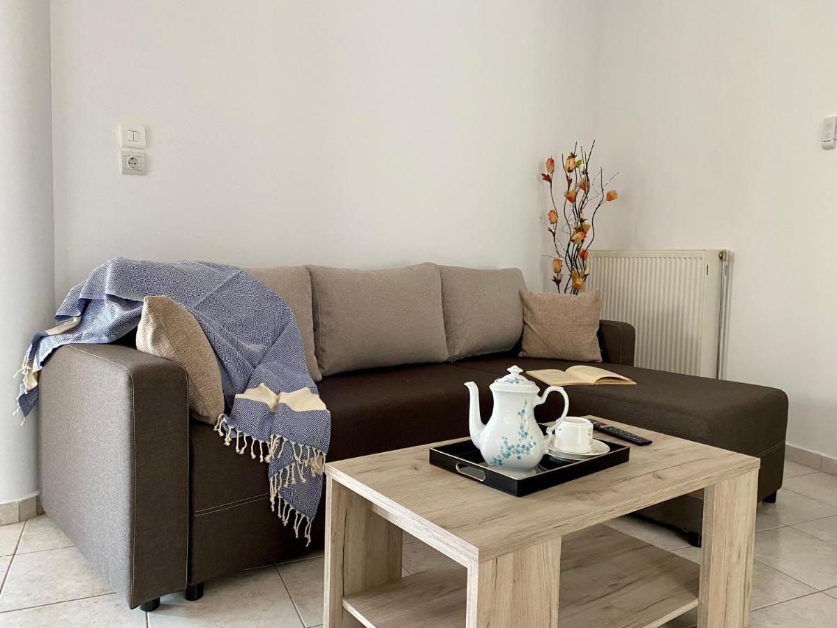 Peaceful Apartment, In The Nature, With Yard "3" Zipárion Extérieur photo